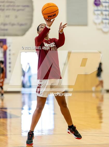 Thumbnail 3 in Weiss vs. Westwood (I45 Showdown) photogallery.