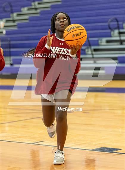 Thumbnail 3 in Weiss vs. Westwood (I45 Showdown) photogallery.