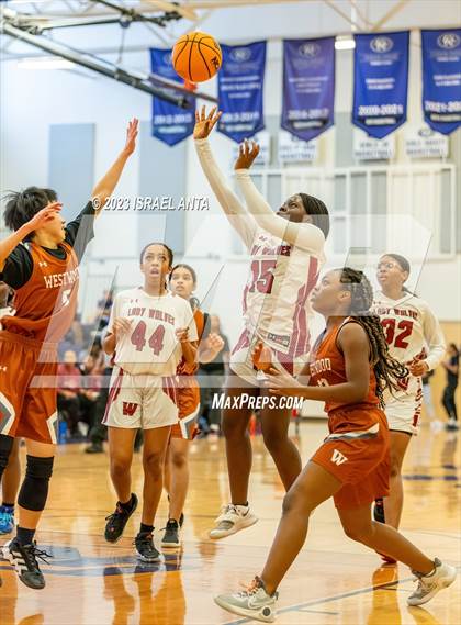 Thumbnail 3 in Weiss vs. Westwood (I45 Showdown) photogallery.