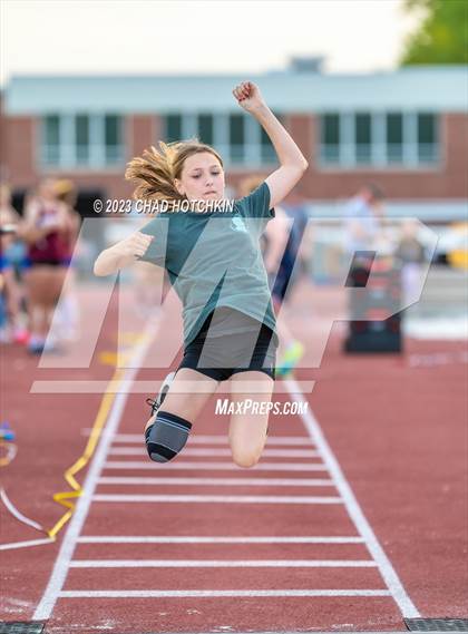 Thumbnail 2 in South Seneca Invitational photogallery.