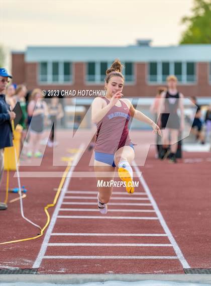 Thumbnail 2 in South Seneca Invitational photogallery.