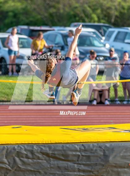 Thumbnail 2 in South Seneca Invitational photogallery.