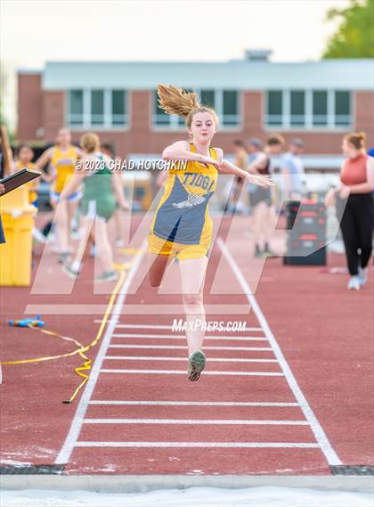 Thumbnail 2 in South Seneca Invitational photogallery.