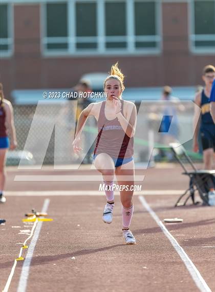Thumbnail 3 in South Seneca Invitational photogallery.
