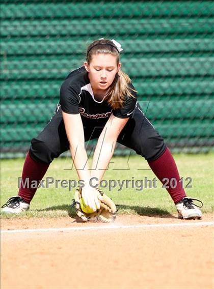 Thumbnail 2 in The Woodlands vs Cinco Ranch (The Woodlands Lady Highlander Tournament) photogallery.