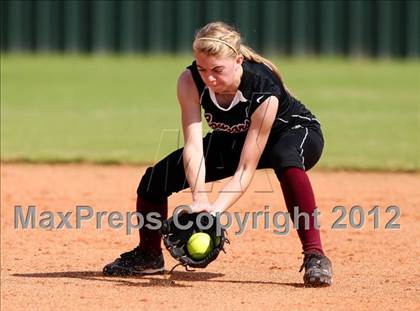 Thumbnail 2 in The Woodlands vs Cinco Ranch (The Woodlands Lady Highlander Tournament) photogallery.