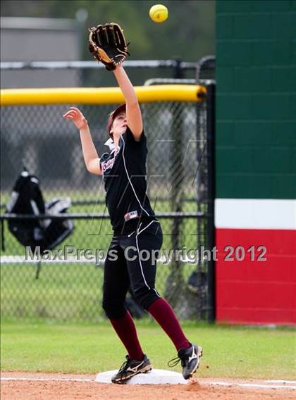 Thumbnail 3 in The Woodlands vs Cinco Ranch (The Woodlands Lady Highlander Tournament) photogallery.