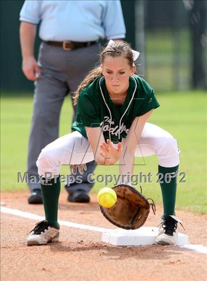 Thumbnail 2 in The Woodlands vs Cinco Ranch (The Woodlands Lady Highlander Tournament) photogallery.