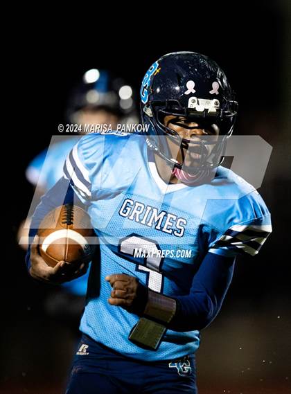 Thumbnail 1 in Bishop Grimes vs Frankfort-Schuyler (NYSPHSAA Section III 8-Man Semifinal) photogallery.