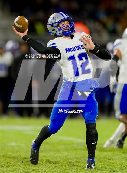 Thumbnail 3 in McQueen @ Spanish Springs (NIAA 5AII Northern League Quarterfinal) photogallery.