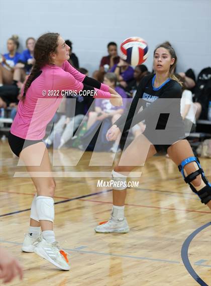 Thumbnail 1 in Oceanside Collegiate Academy vs Niceville (Nike Tournament of Champions) photogallery.