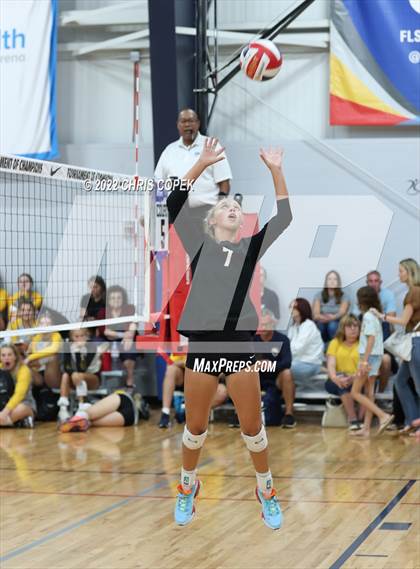 Thumbnail 2 in Oceanside Collegiate Academy vs Niceville (Nike Tournament of Champions) photogallery.