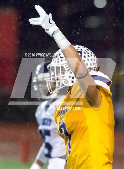 Thumbnail 2 in Rogers @ Sumner photogallery.