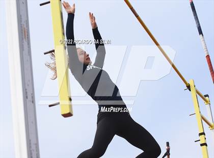 Thumbnail 1 in Seven Lakes Relays photogallery.