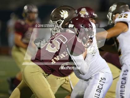 Thumbnail 2 in El Camino vs. Point Loma (CIF SDS D1 1st Round) photogallery.