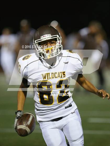Thumbnail 1 in El Camino vs. Point Loma (CIF SDS D1 1st Round) photogallery.