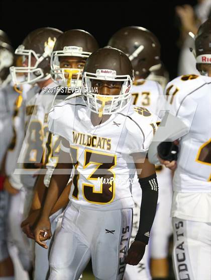 Thumbnail 3 in El Camino vs. Point Loma (CIF SDS D1 1st Round) photogallery.