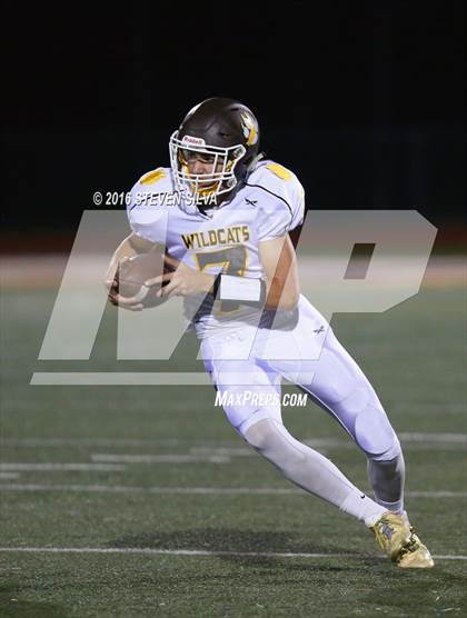 Thumbnail 1 in El Camino vs. Point Loma (CIF SDS D1 1st Round) photogallery.