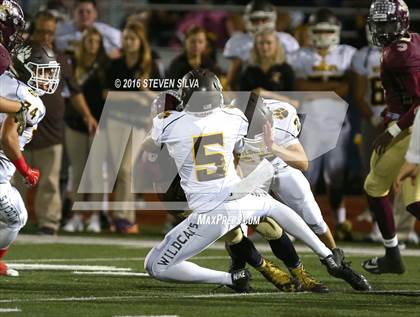 Thumbnail 2 in El Camino vs. Point Loma (CIF SDS D1 1st Round) photogallery.