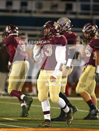 Thumbnail 3 in El Camino vs. Point Loma (CIF SDS D1 1st Round) photogallery.