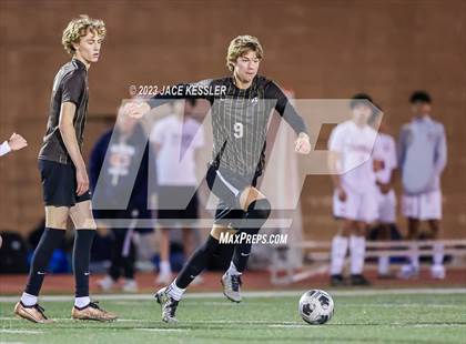 Thumbnail 3 in Chaminade @ Crespi photogallery.