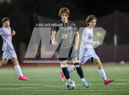 Thumbnail 2 in Chaminade @ Crespi photogallery.