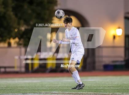 Thumbnail 2 in Chaminade @ Crespi photogallery.