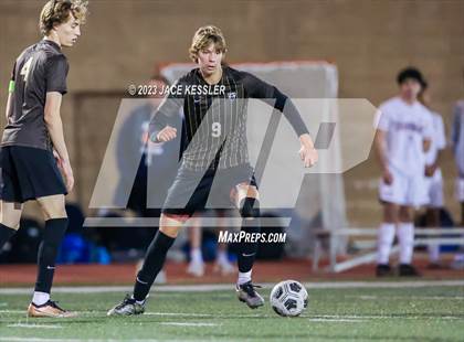 Thumbnail 1 in Chaminade @ Crespi photogallery.