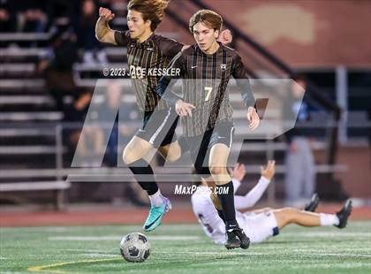 Thumbnail 3 in Chaminade @ Crespi photogallery.