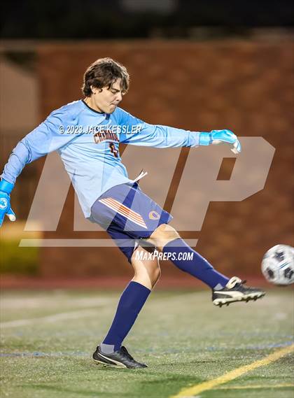 Thumbnail 2 in Chaminade @ Crespi photogallery.