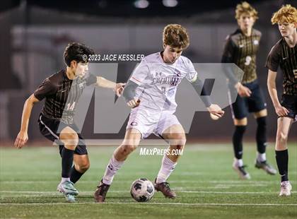 Thumbnail 1 in Chaminade @ Crespi photogallery.