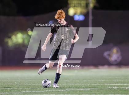 Thumbnail 1 in Chaminade @ Crespi photogallery.