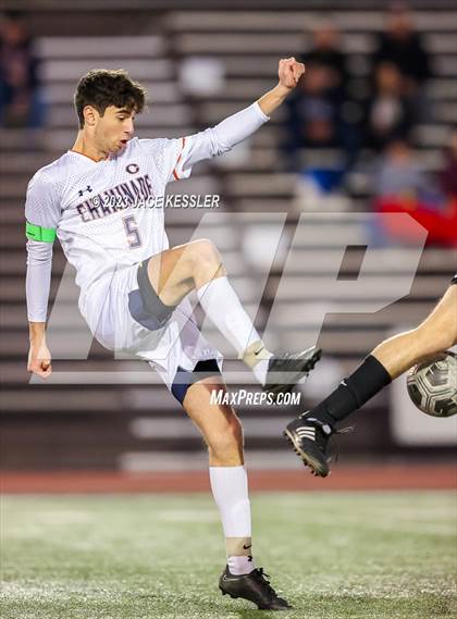 Thumbnail 1 in Chaminade @ Crespi photogallery.