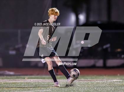 Thumbnail 2 in Chaminade @ Crespi photogallery.