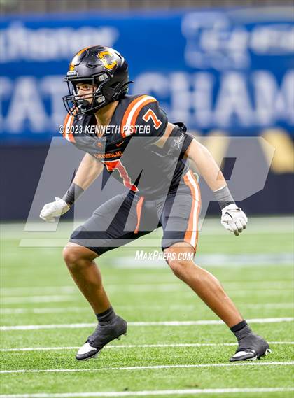 Thumbnail 2 in Acadiana vs. Catholic-B.R. (LHSAA Division I Select Final) photogallery.