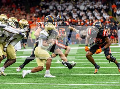 Thumbnail 3 in Acadiana vs. Catholic-B.R. (LHSAA Division I Select Final) photogallery.