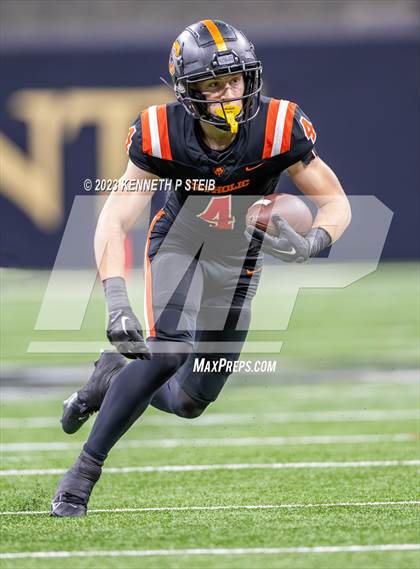 Thumbnail 1 in Acadiana vs. Catholic-B.R. (LHSAA Division I Select Final) photogallery.