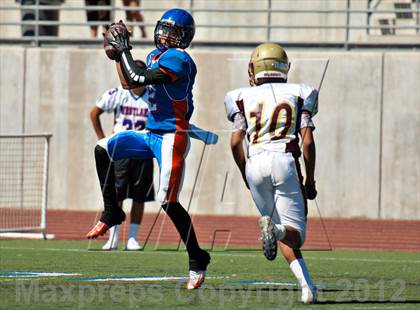 Thumbnail 2 in Oaks Christian @ Westlake (Battle for Veterans) photogallery.
