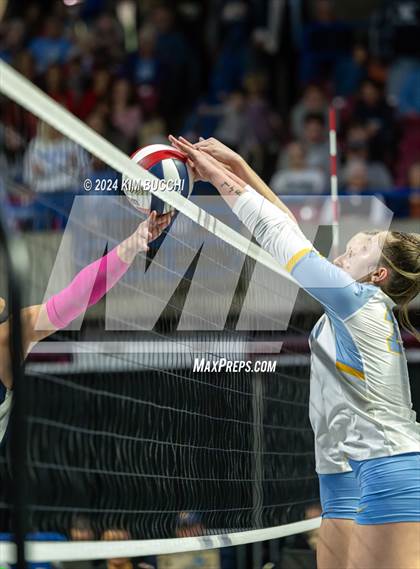 Thumbnail 3 in Oak Glen vs. Philip Barbour (WVSSAC Class AA Final) photogallery.