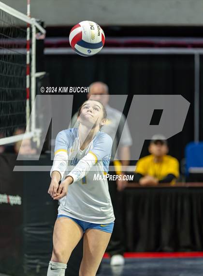 Thumbnail 2 in Oak Glen vs. Philip Barbour (WVSSAC Class AA Final) photogallery.