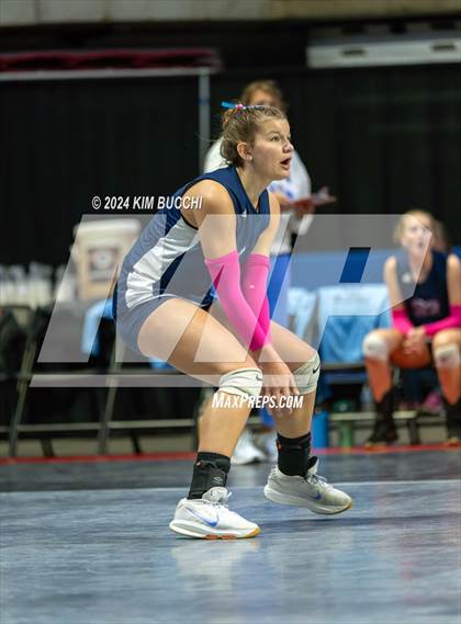 Thumbnail 3 in Oak Glen vs. Philip Barbour (WVSSAC Class AA Final) photogallery.