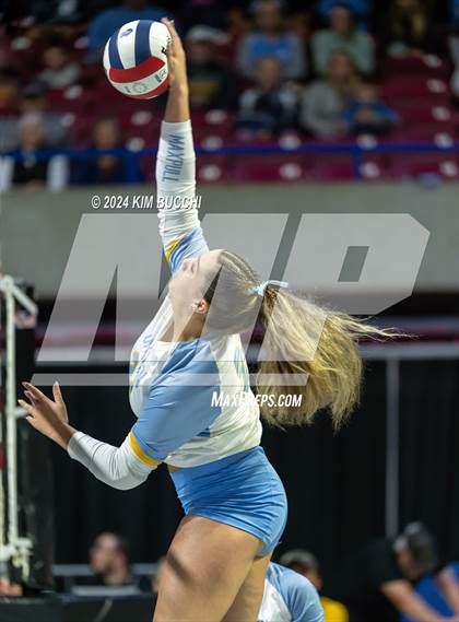 Thumbnail 1 in Oak Glen vs. Philip Barbour (WVSSAC Class AA Final) photogallery.