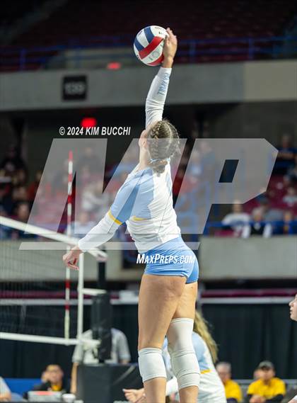 Thumbnail 2 in Oak Glen vs. Philip Barbour (WVSSAC Class AA Final) photogallery.