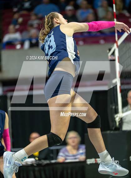 Thumbnail 3 in Oak Glen vs. Philip Barbour (WVSSAC Class AA Final) photogallery.