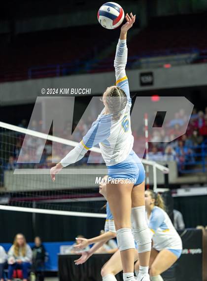 Thumbnail 3 in Oak Glen vs. Philip Barbour (WVSSAC Class AA Final) photogallery.