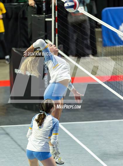 Thumbnail 2 in Oak Glen vs. Philip Barbour (WVSSAC Class AA Final) photogallery.