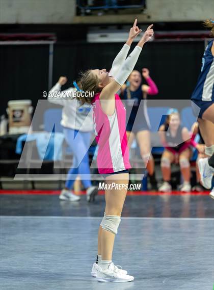 Thumbnail 1 in Oak Glen vs. Philip Barbour (WVSSAC Class AA Final) photogallery.