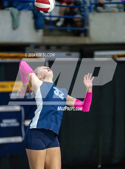 Thumbnail 3 in Oak Glen vs. Philip Barbour (WVSSAC Class AA Final) photogallery.