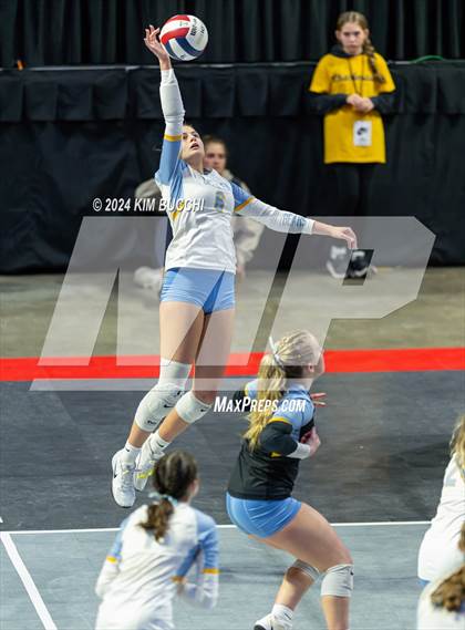 Thumbnail 2 in Oak Glen vs. Philip Barbour (WVSSAC Class AA Final) photogallery.