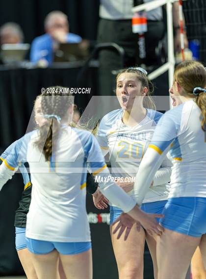 Thumbnail 2 in Oak Glen vs. Philip Barbour (WVSSAC Class AA Final) photogallery.